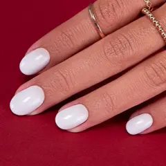  Hybryda na bardzo krótkie paznokcie - manicure krótkie i modne