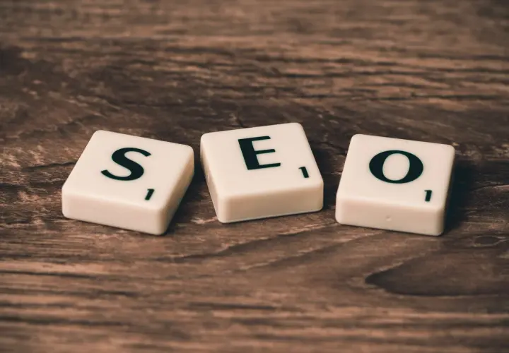 Krok po kroku: Jak przeprowadzić dokładny audyt SEO strony internetowej.