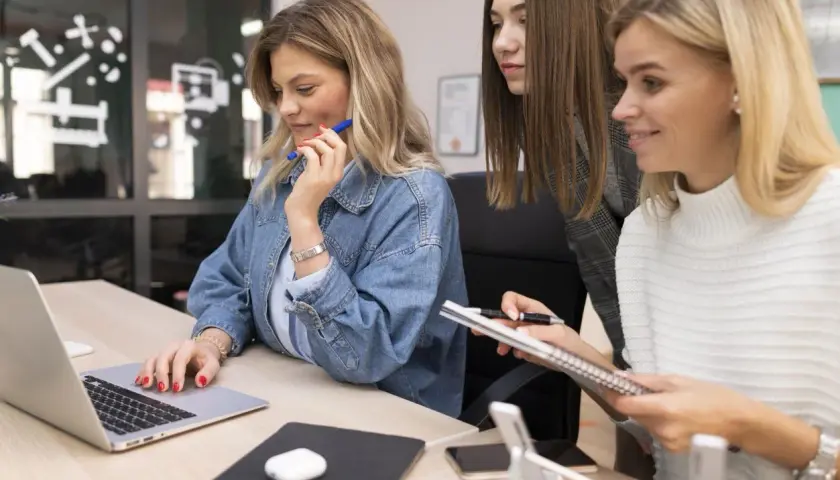 Twoja Przyszłość w E-commerce - Warszawskie Studia Podyplomowe