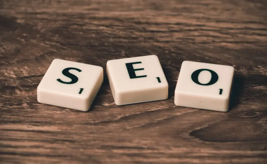Krok po kroku: Jak przeprowadzić dokładny audyt SEO strony internetowej.