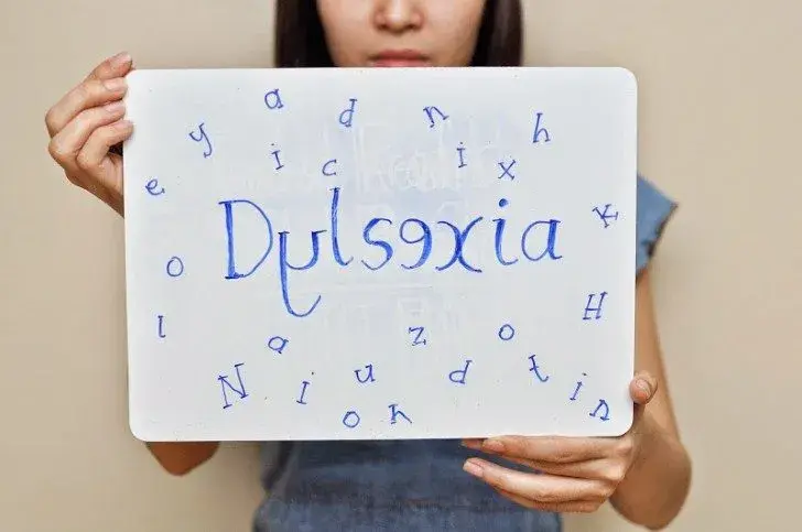 Co to jest dysleksja? Definicja, objawy, przyczyny i wsparcie dla dyslektyków